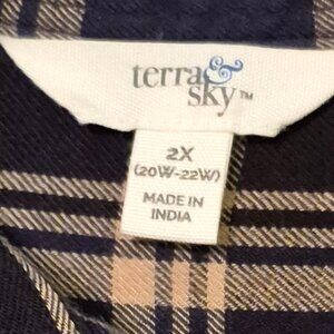 Terra & Sky navy, black and cream plaid blouse 2xl